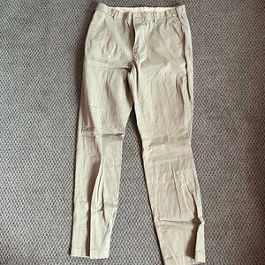 Brooks Brothers Advantage Chino Clark Fit W34 x L34 – Tan, 100% Cotton